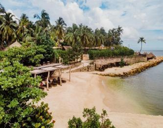 Isla Eteka
