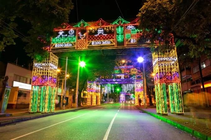 Tour de luces (compartido) 4