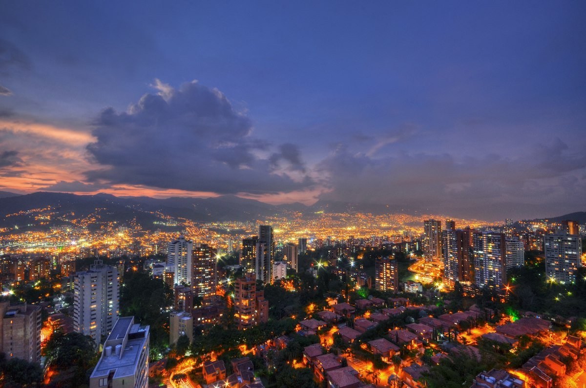 Rooftop Bar Crawl 3